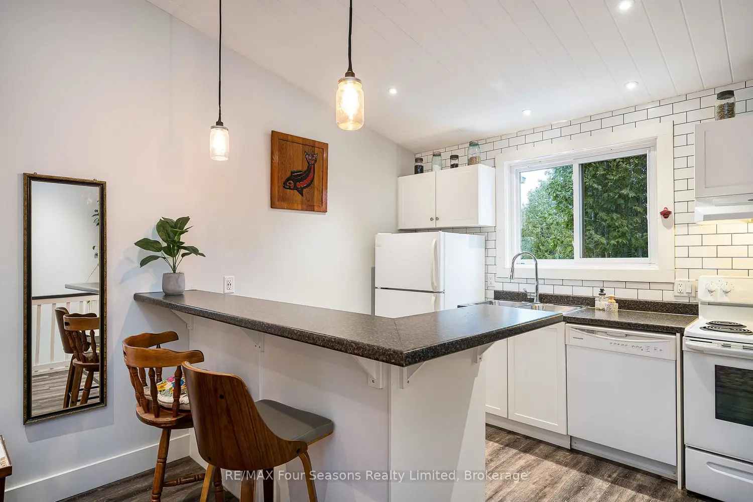 Additional image 7 of 5 Dawson Drive 326