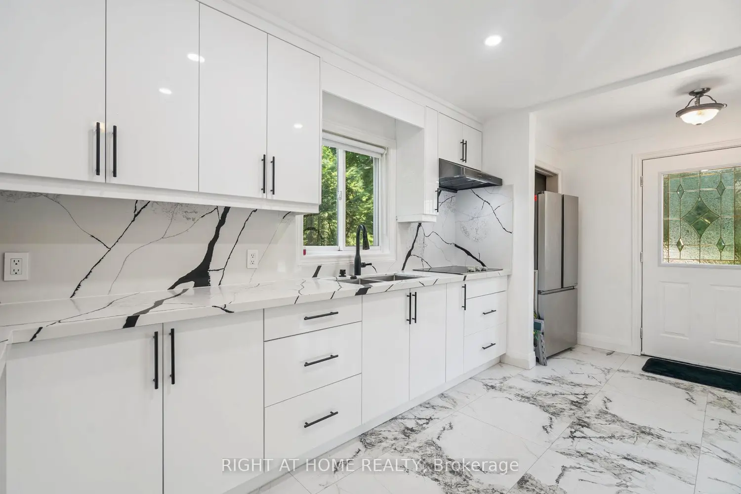 Additional image 8 of 2343 Mountainside Drive