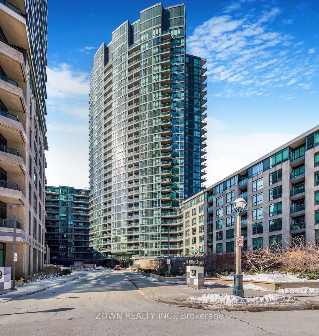 220-231 Fort York Boulevard, Toronto, ON, M5V 1B2