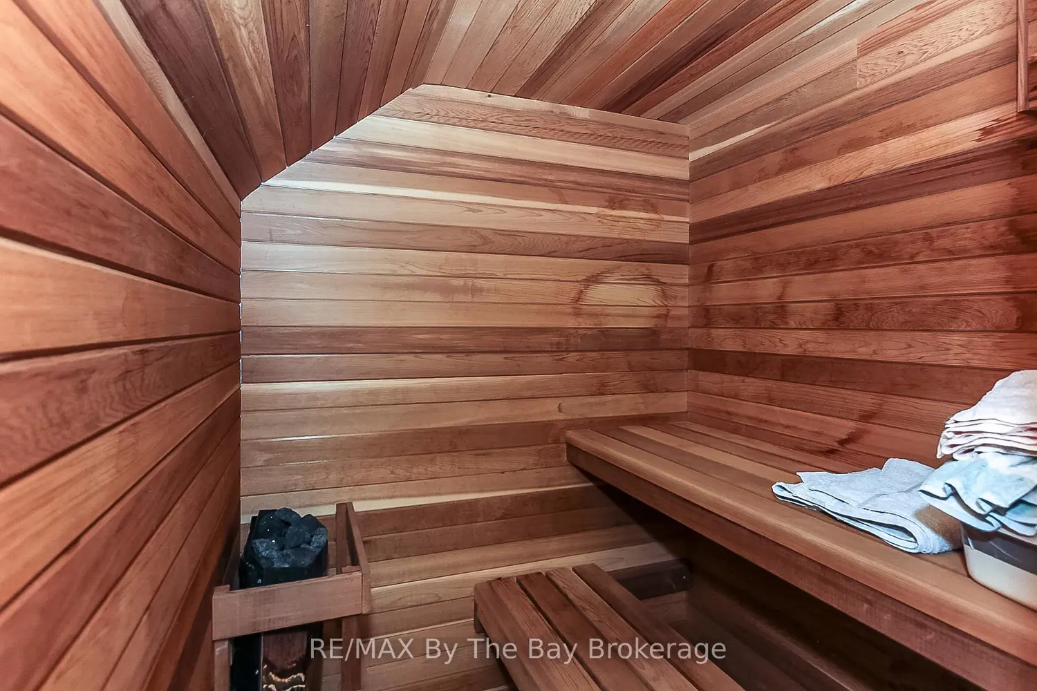 Additional image 15 of 630 Sunnidale Road