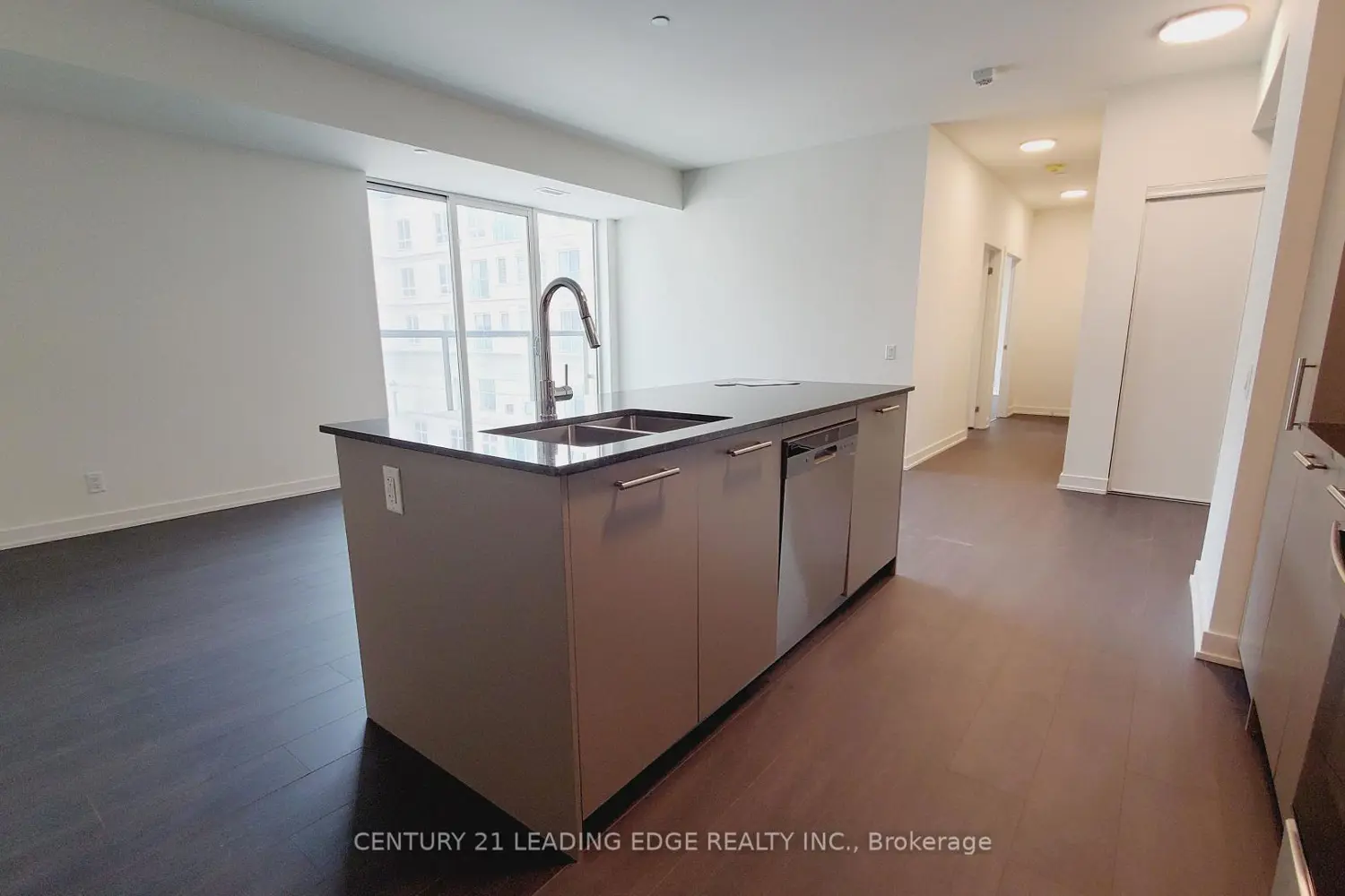 Additional image 20 of 101 Cathedral High Street 216