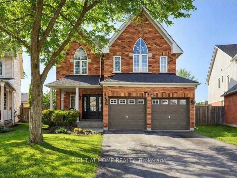 1225 Leacock Court, Oshawa, ON, L1K 2R3