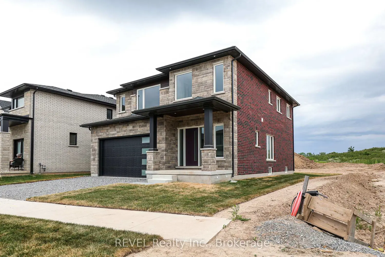 Additional image 2 of 111 Acacia Road