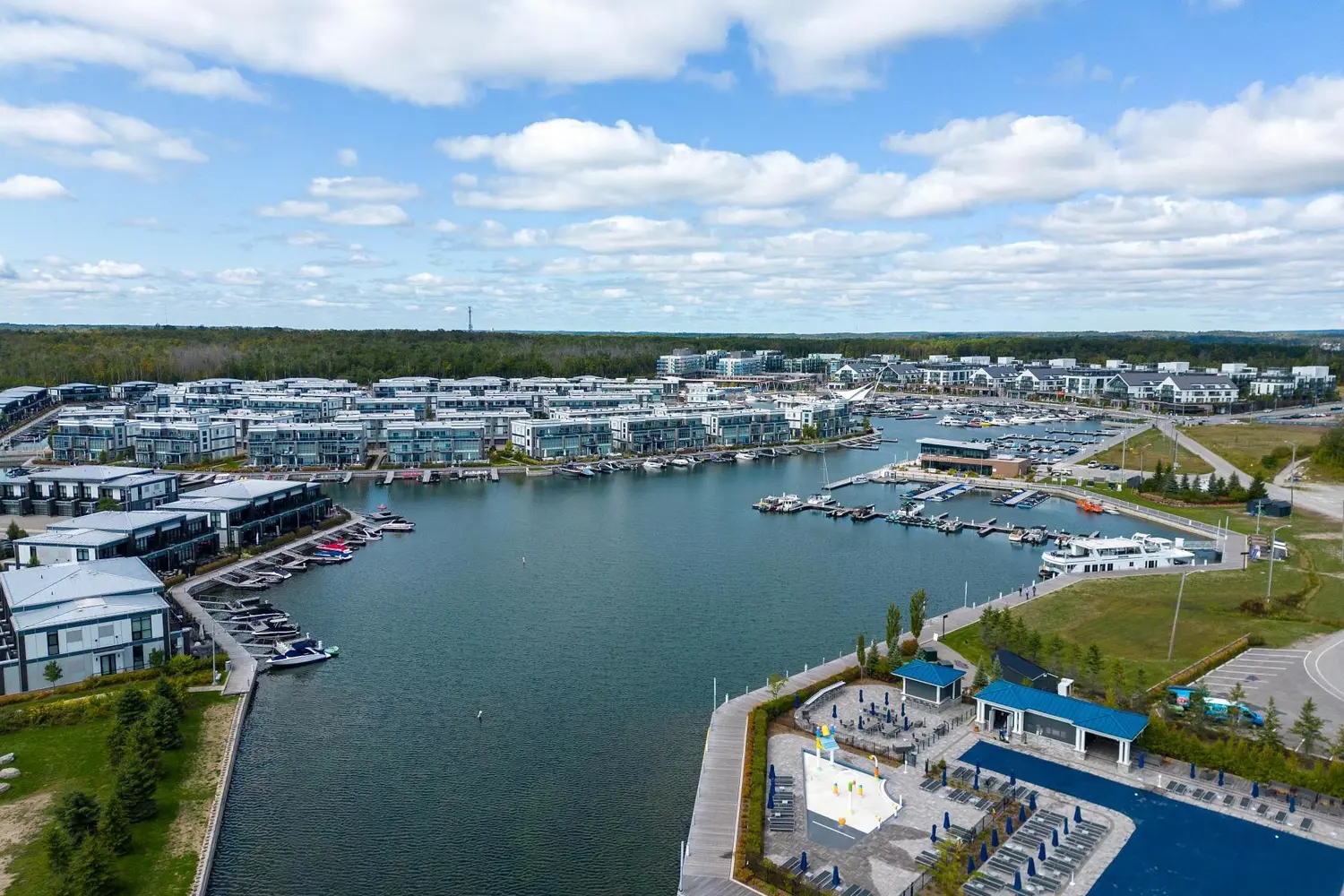 Additional image 19 of 415 Sea Ray Avenue #431