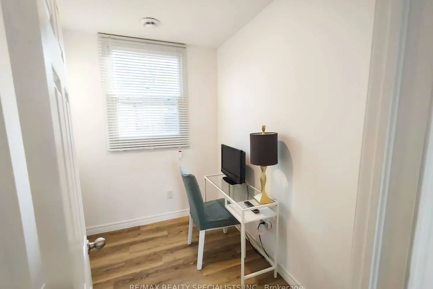 Additional image 10 of 12209 Lakeshore Road