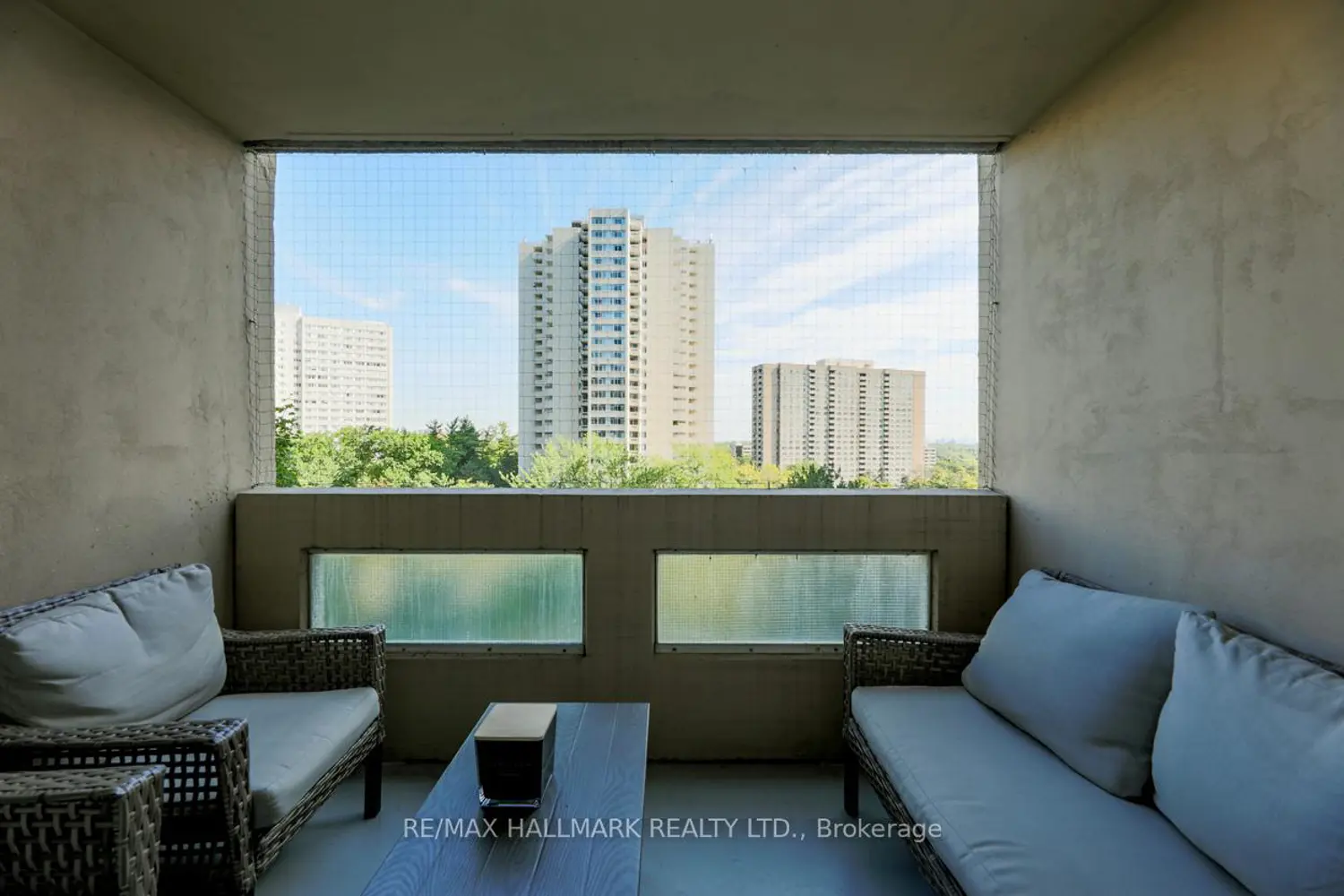 Additional image 12 of 3590 Kaneff Crescent 702