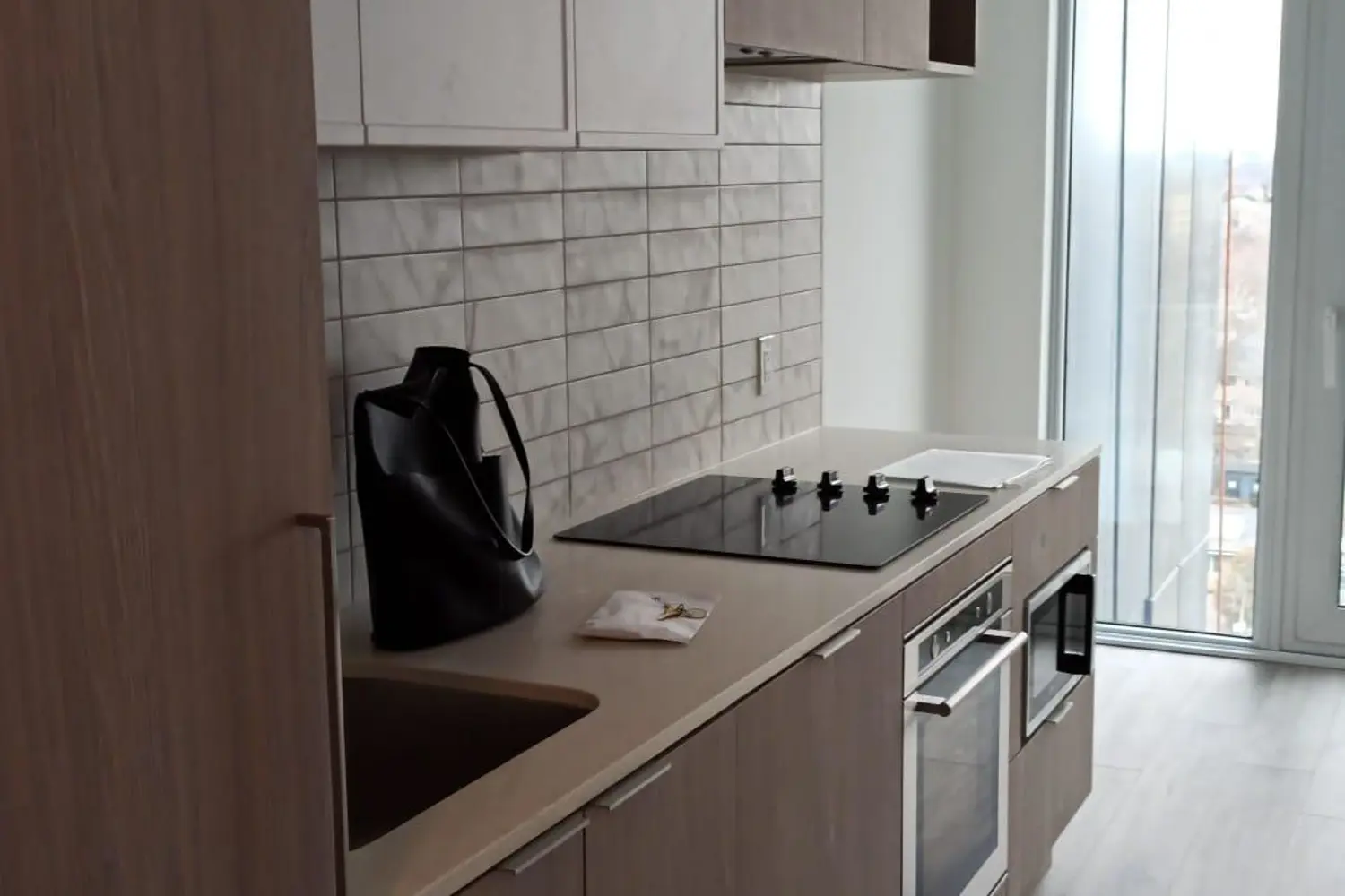 Additional image 5 of 2020 Bathurst Street 1611