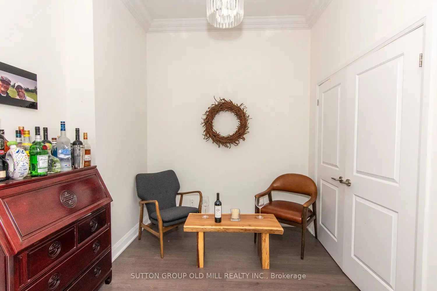 35 Fontenay Court 1207