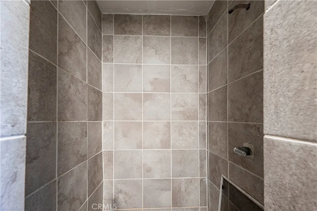 Additional image 80 of 964 E La Verne, Pomona, CA 91767