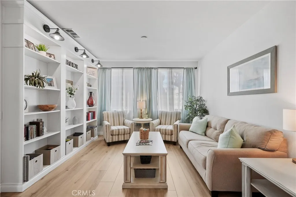 Additional image 17 of 35628 Hawkeye St, Murrieta, CA 92563