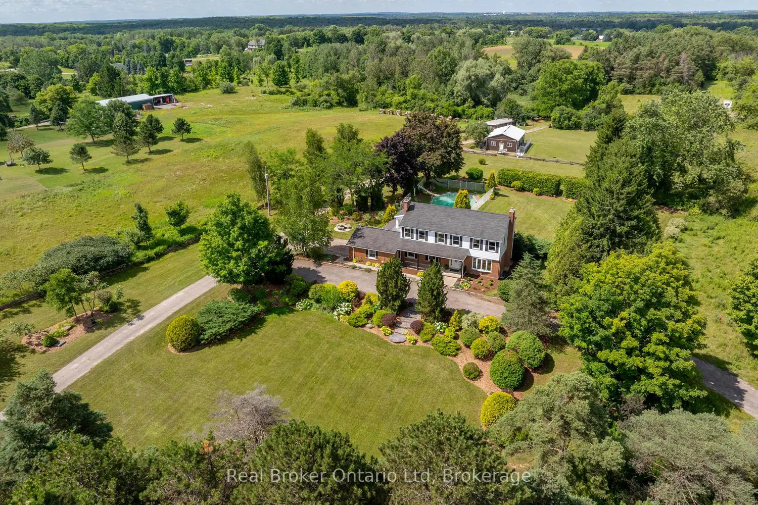 4502 Wellington Road 35 Road