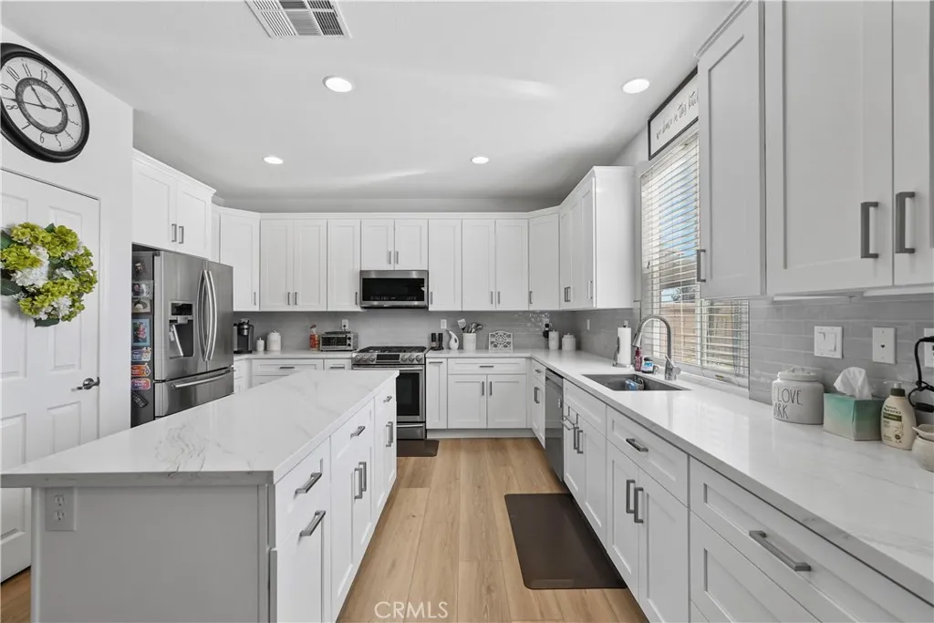 Additional image 100 of 35628 Hawkeye St, Murrieta, CA 92563