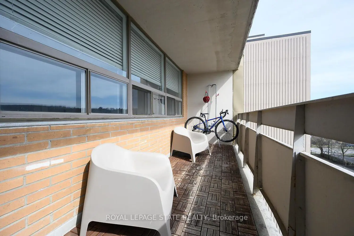 Additional image 11 of 15 Albright Road 811