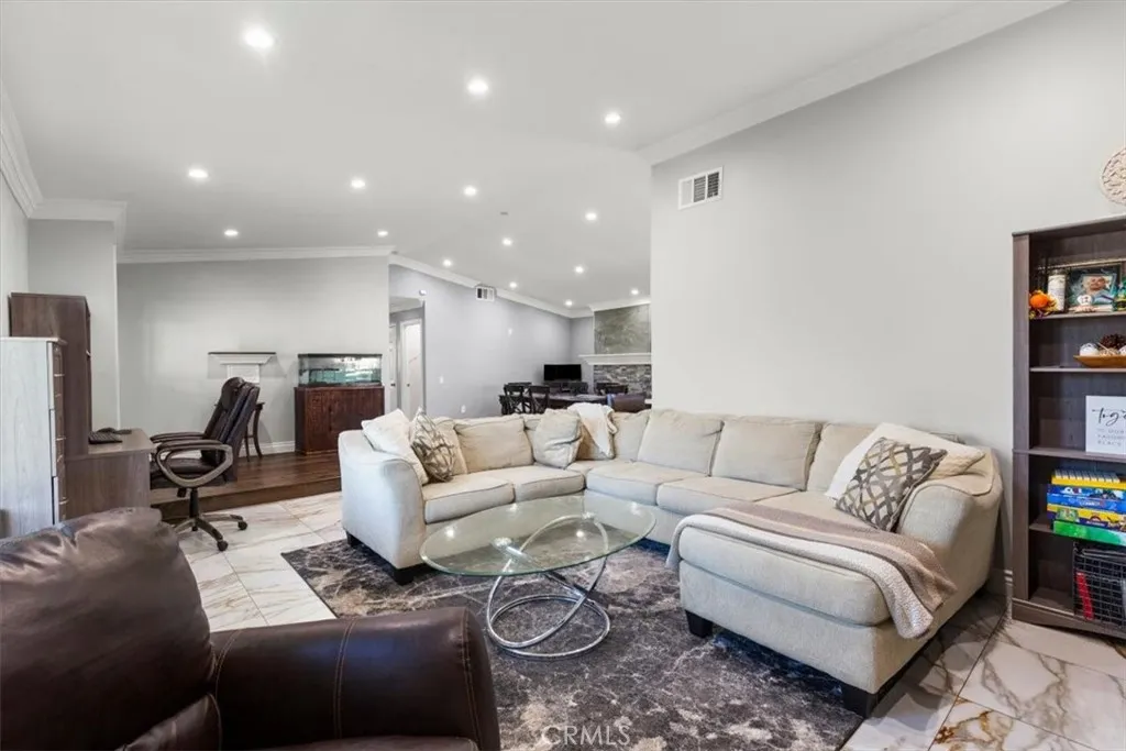 Additional image 54 of 661 Woodhill St, Rialto, CA 92376