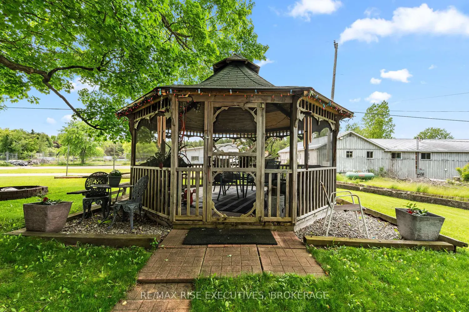 Additional image 15 of 204 R33