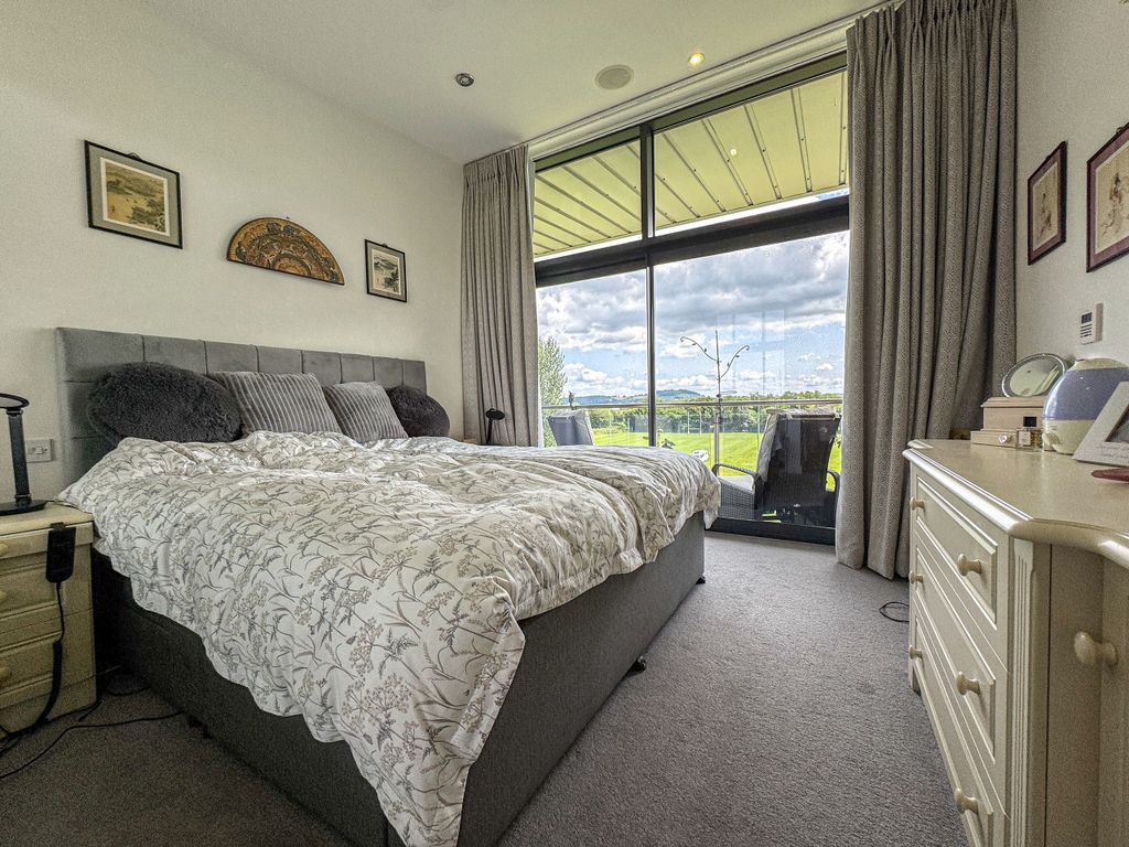 Additional image 10 of 2 bed flat for saleBarton Road, Hereford HR4