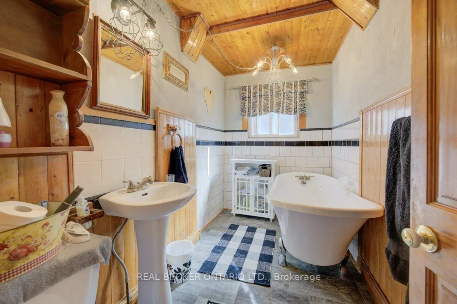 Additional image 6 of 458 Upper Wentworth Street