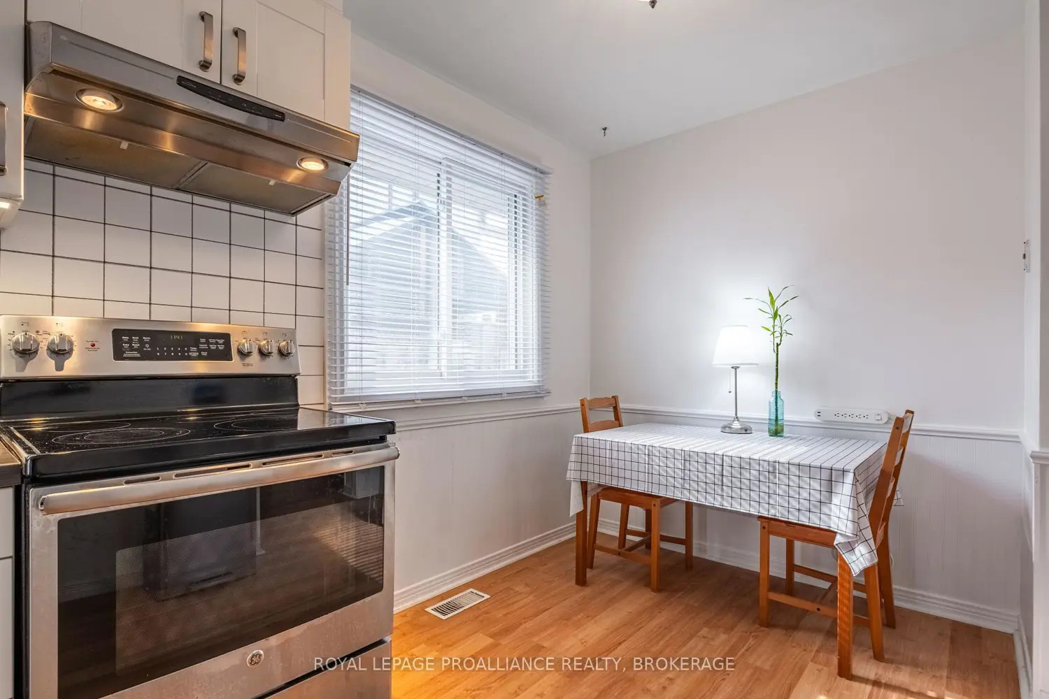 Additional image 6 of 687 Harrow Place