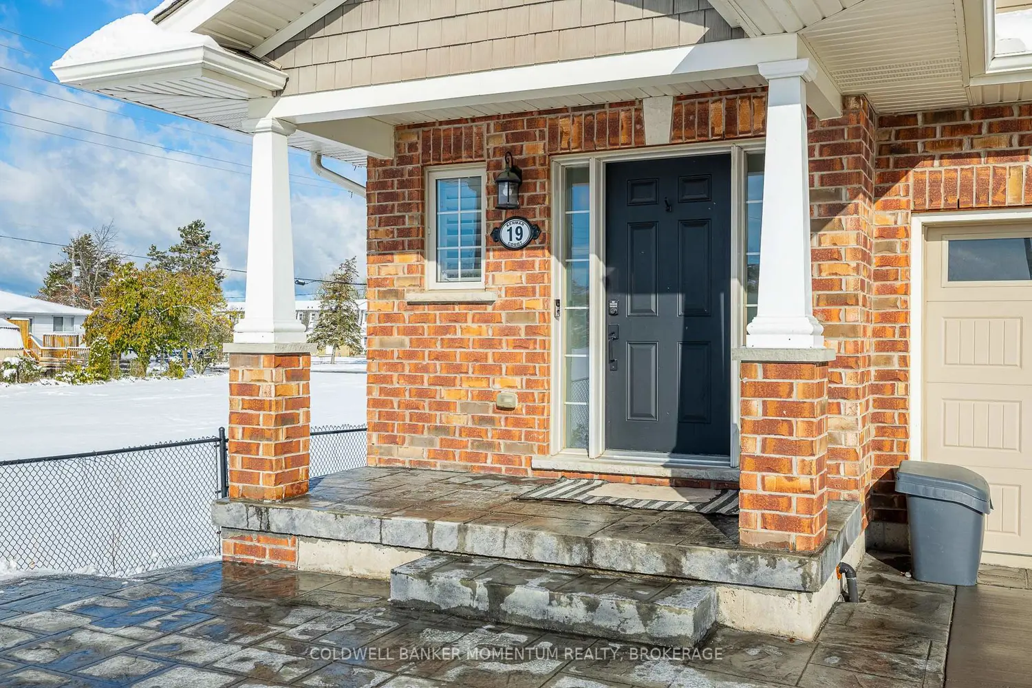 19 Kenmar Court photo 3