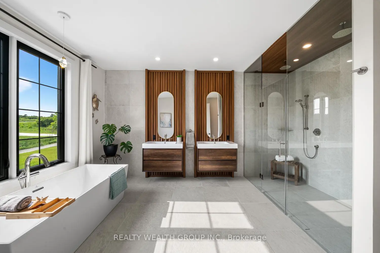 Additional image 10 of 105 Franklin Crescent