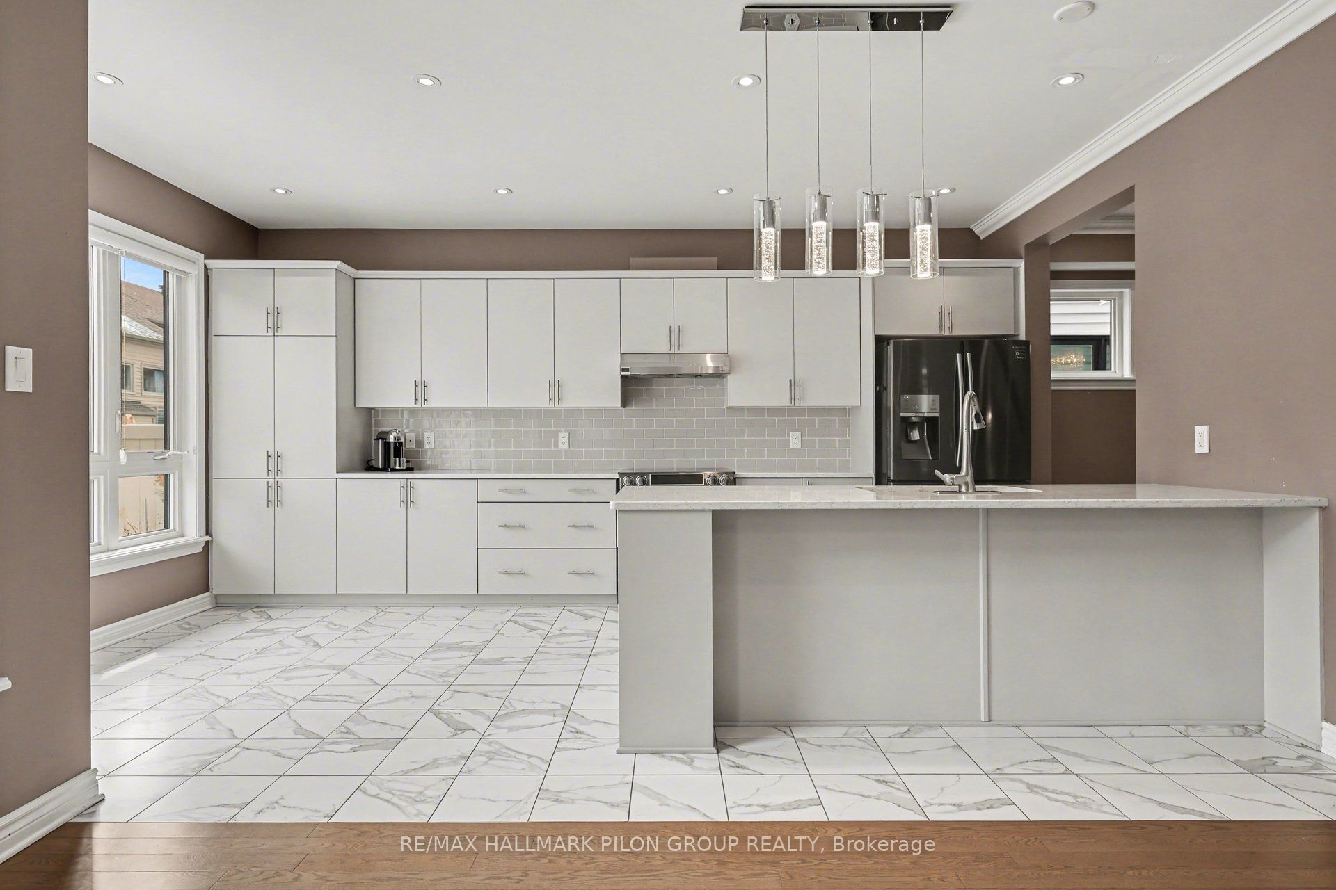 Additional image 5 of 266 Shinleaf Crescent, Ottawa, ON, K1W 0J2