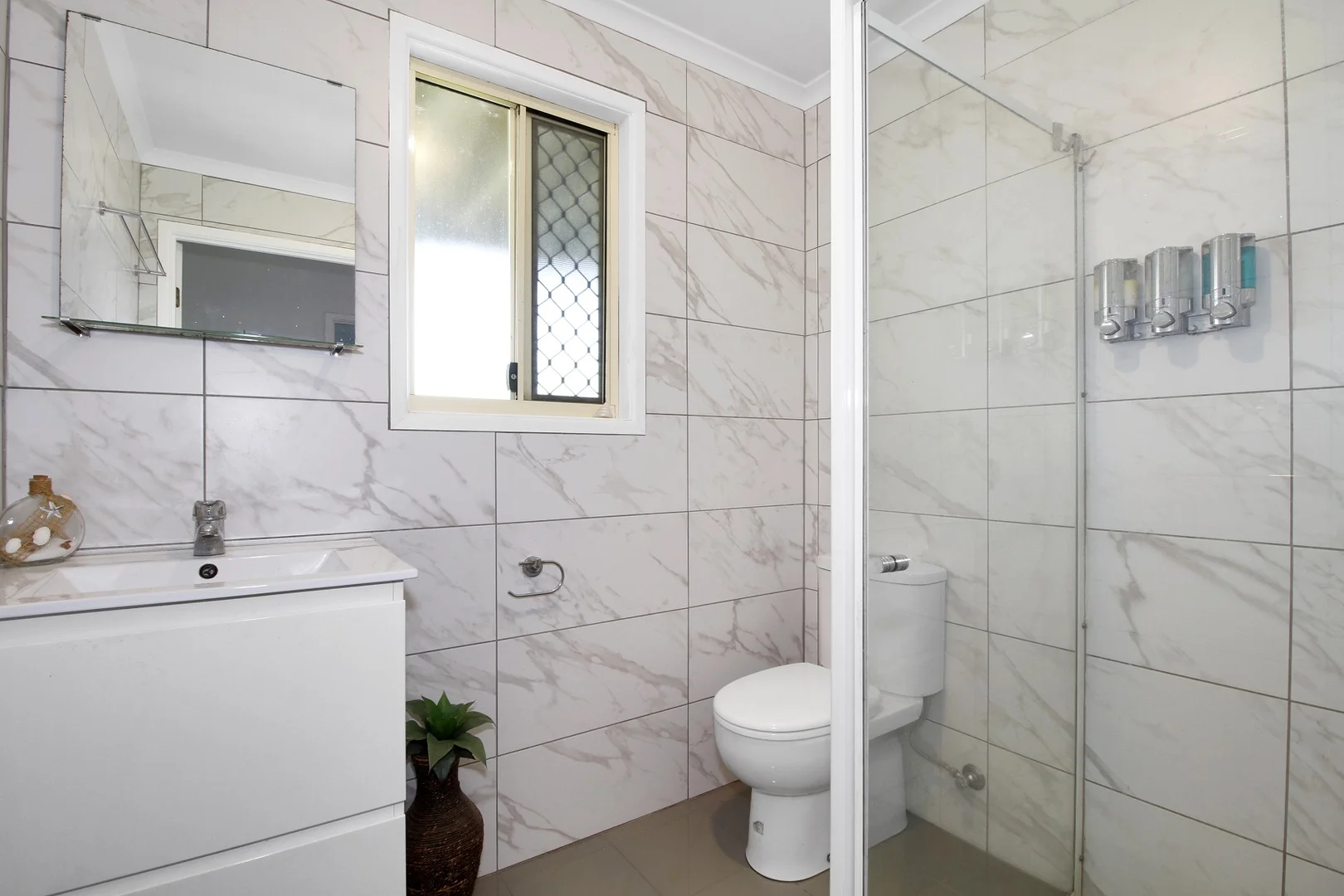 Additional image 13 of 8 Wattle Street, Russell Island QLD 4184