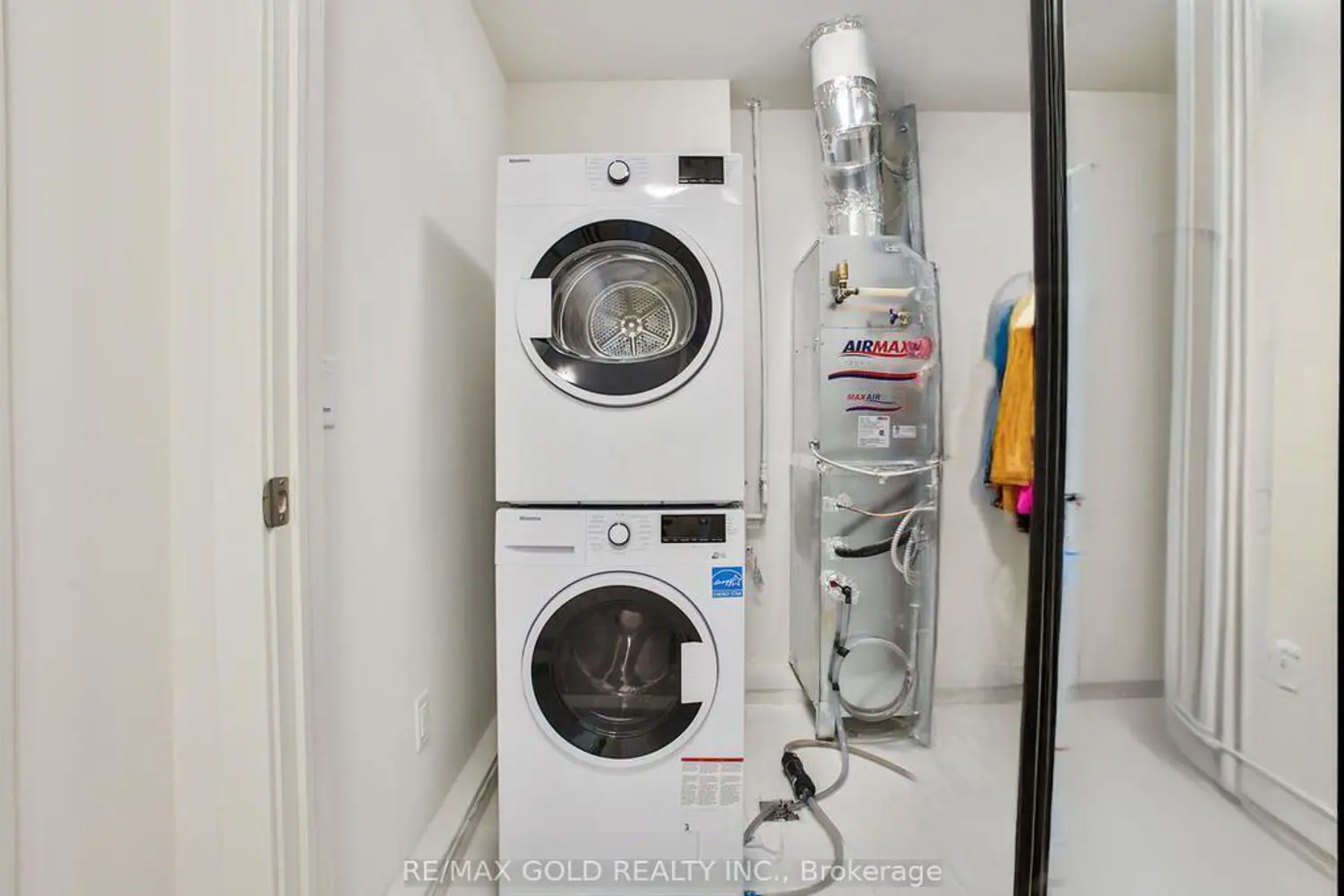 Additional image 11 of 58 Sky Harbour Drive 307