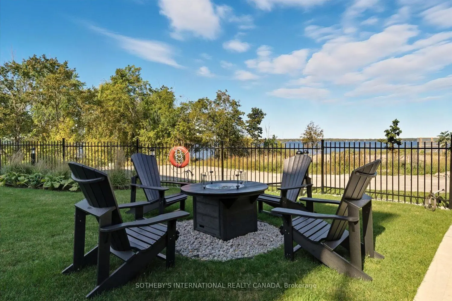 Additional image 12 of 19B West Street 306