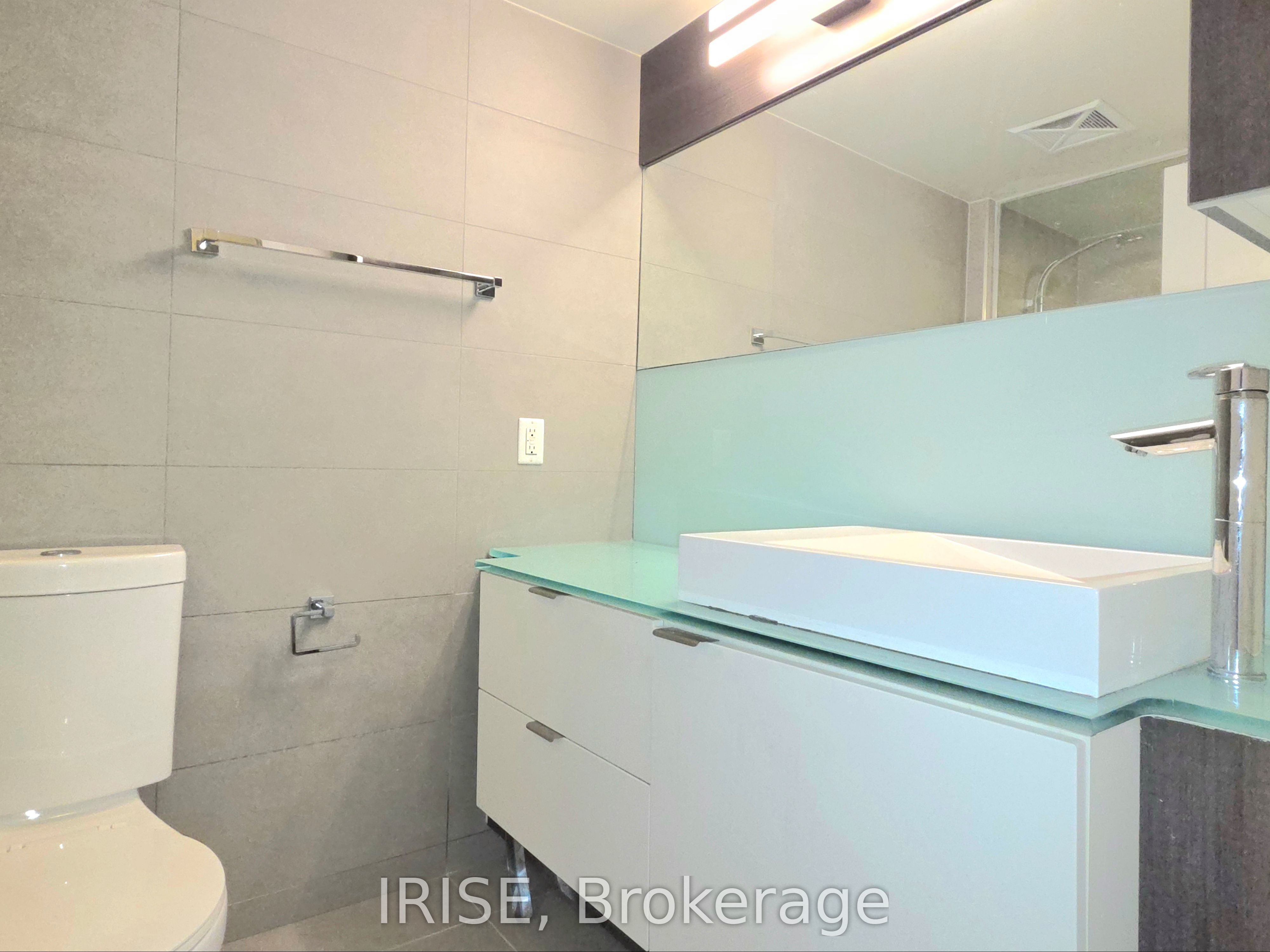 Additional image 5 of 408-300 Front Street W, Toronto, ON, M5V 0E9