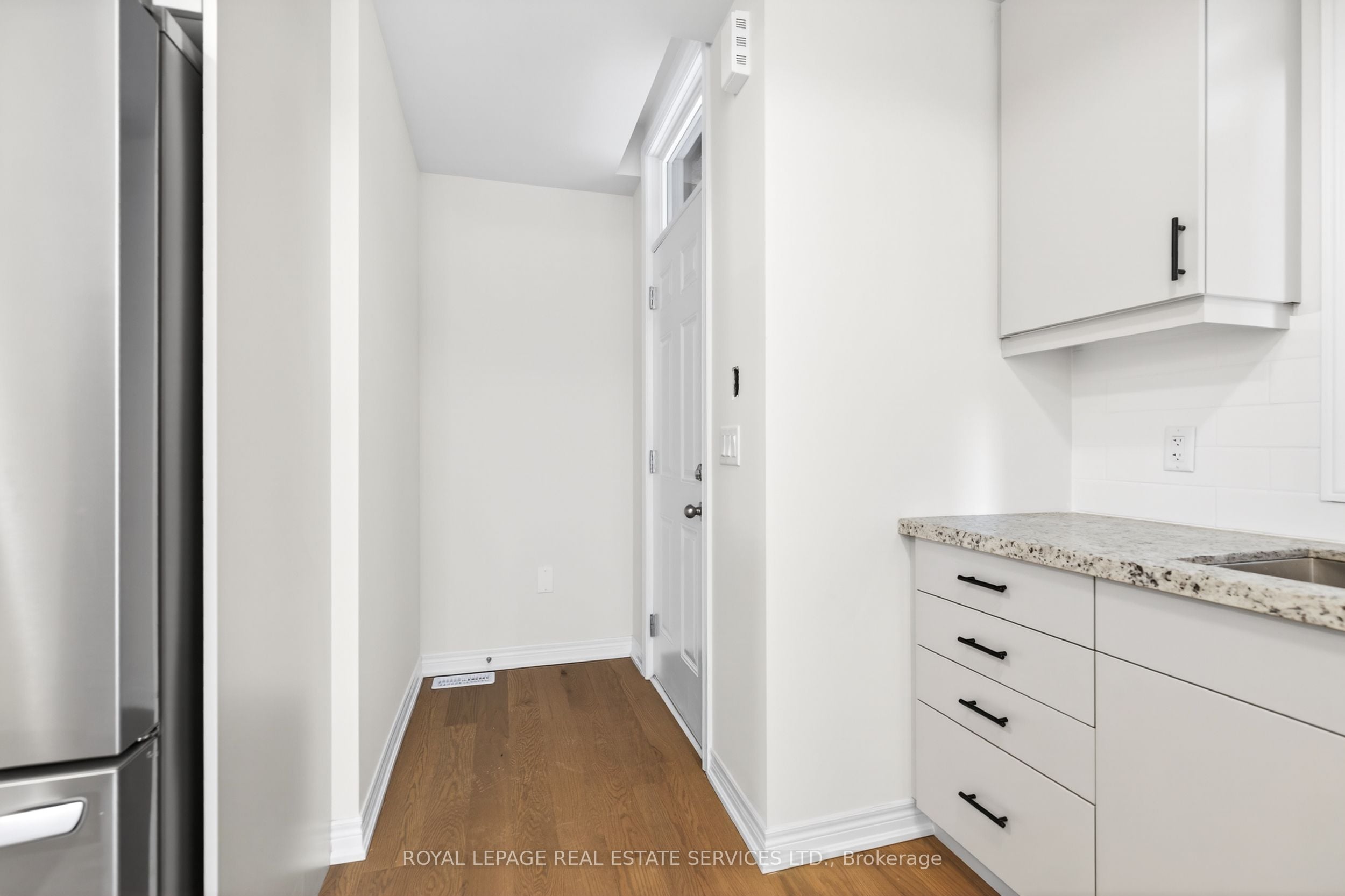 Additional image 6 of Unit 2-3201 Sixth Line, Oakville, ON, L6H 0V8