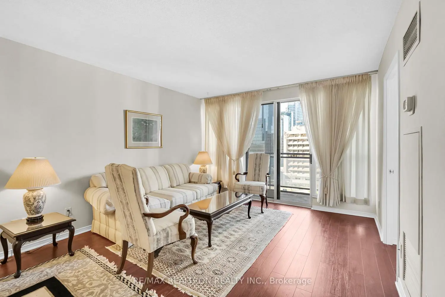 Additional image 7 of 18 Hollywood Avenue 1108