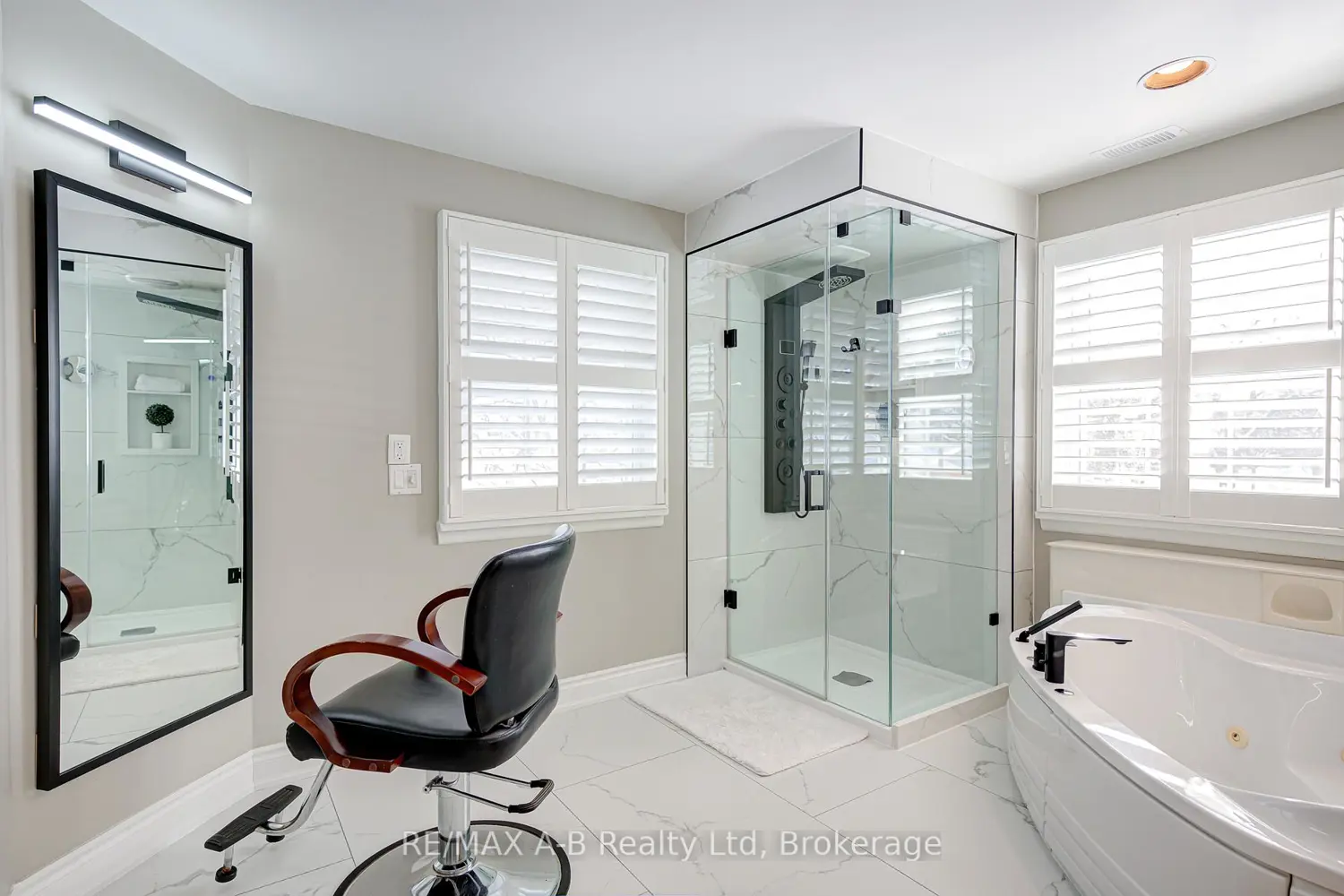 Additional image 12 of 248 Huntingdon Avenue