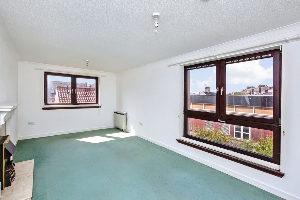 Additional image 2 of 2 bed flat for saleArgyle Court, St Andrews KY16