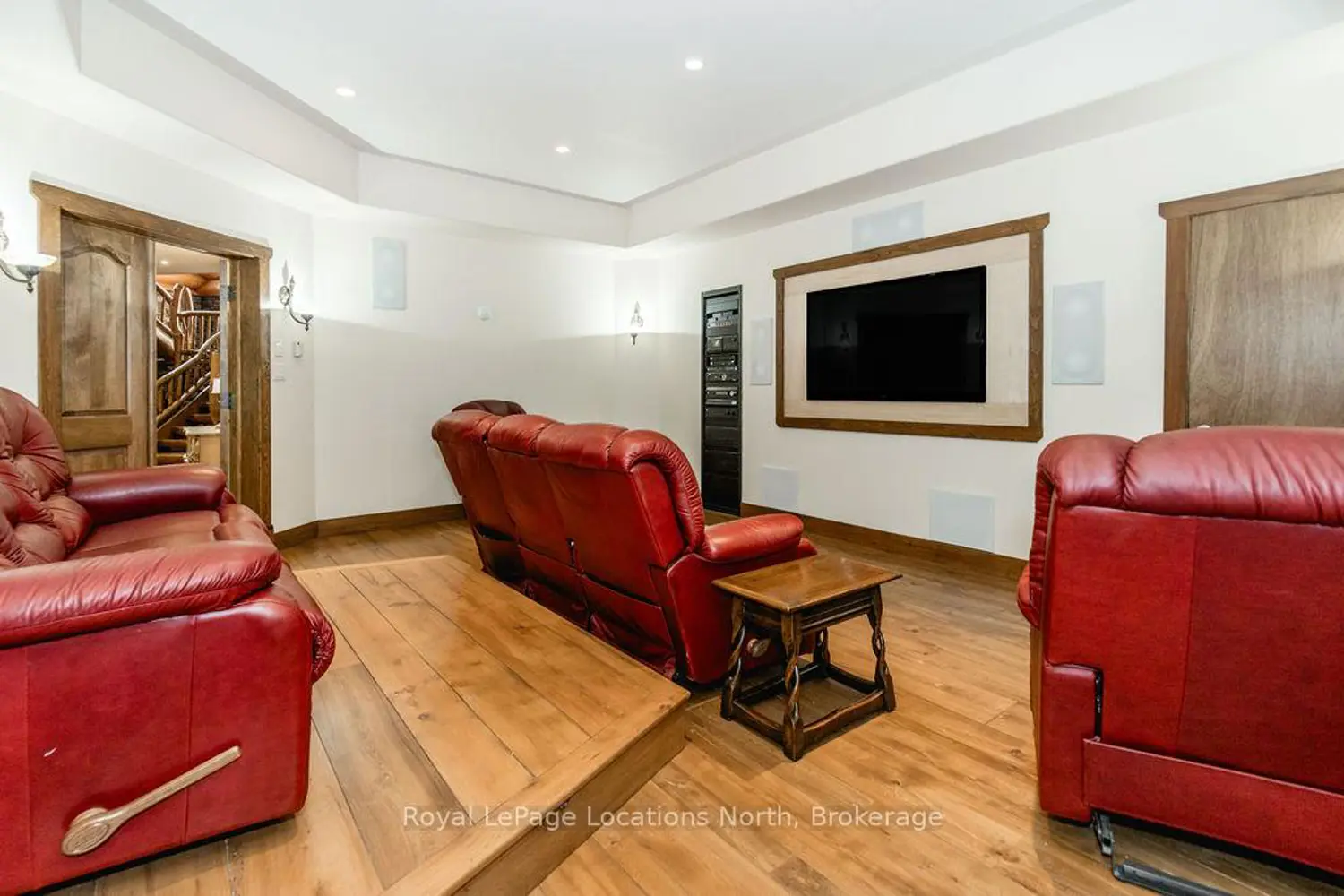 Additional image 16 of 100 Melissa Lane