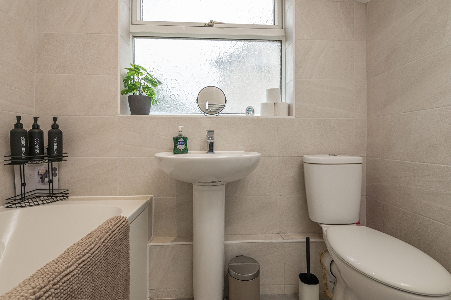 Additional image 4 of 4 Bed Semi-Detached House, Leeds, LS9, N1 7GU