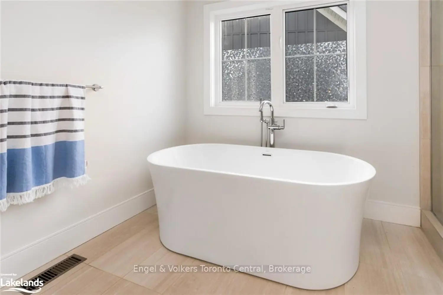 Additional image 9 of 364 Yellow Birch Crescent