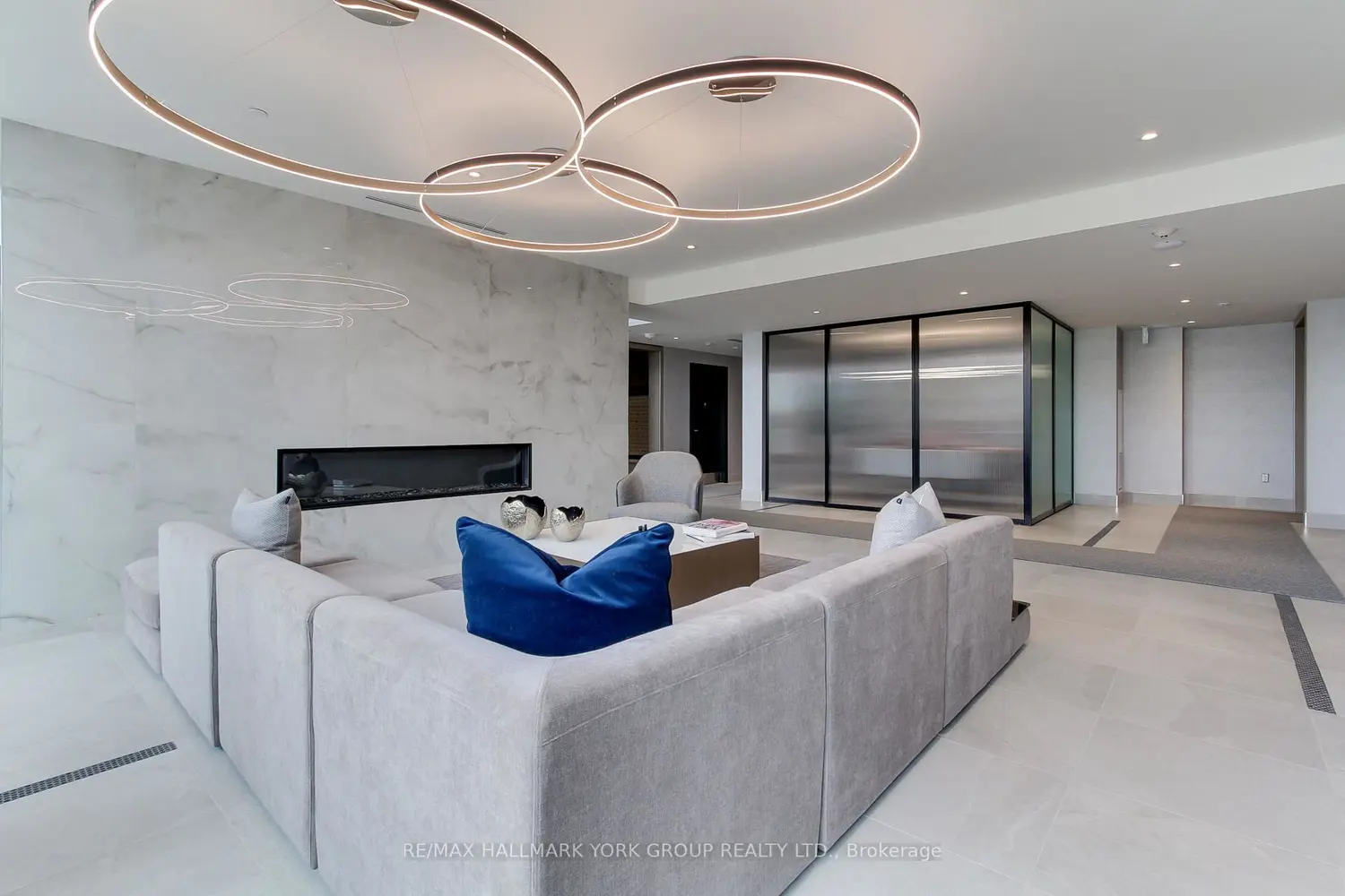 Additional image 3 of 185 Deerfield Road 419