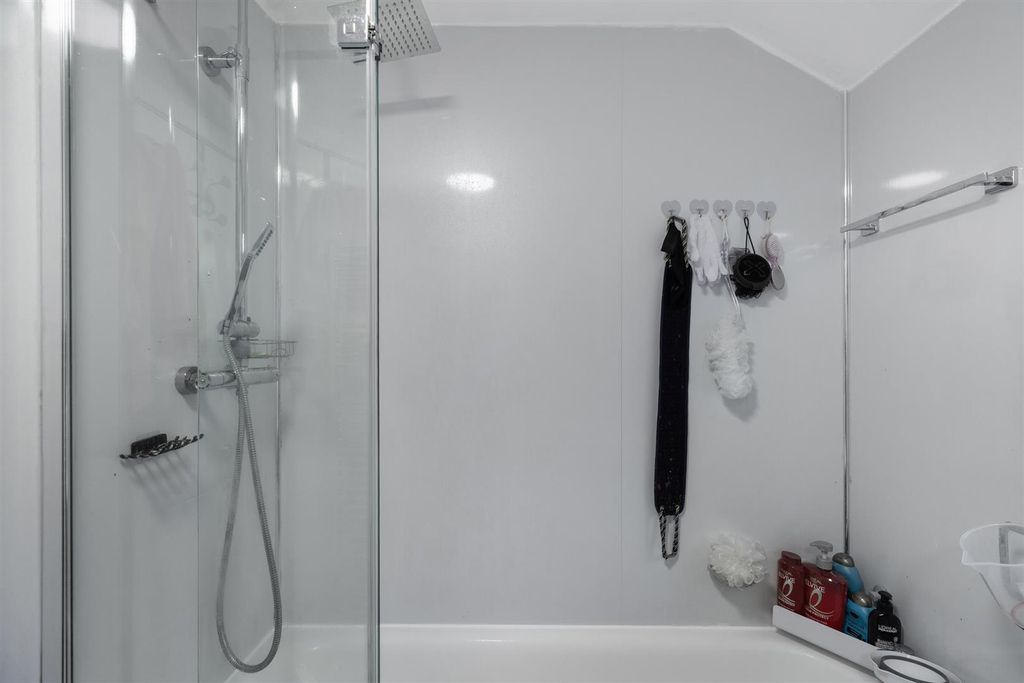 Additional image 17 of 3 bed semi-detached house for saleBreval Crescent, Clydebank G81