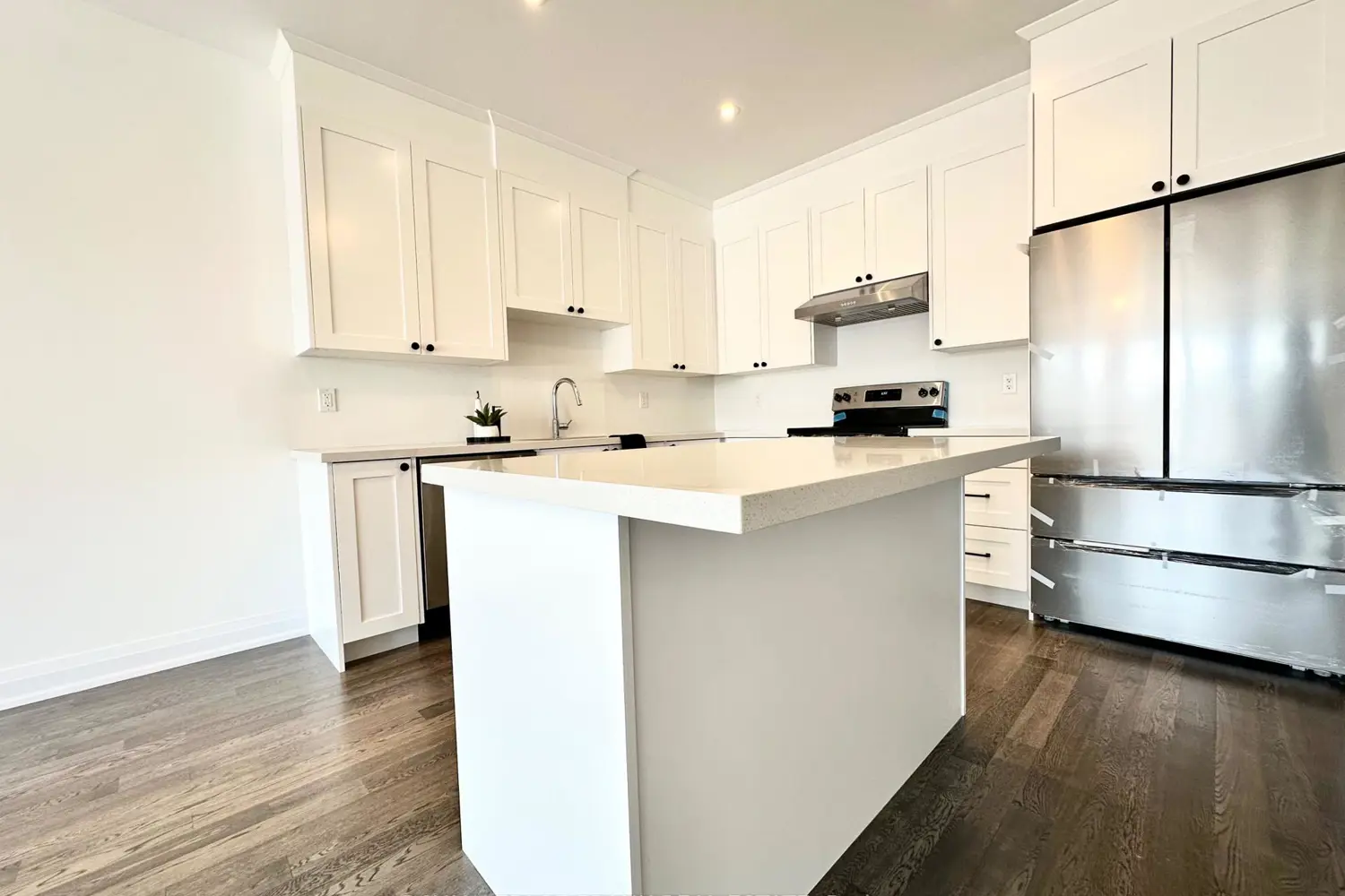 Additional image 9 of 12 Pond Street