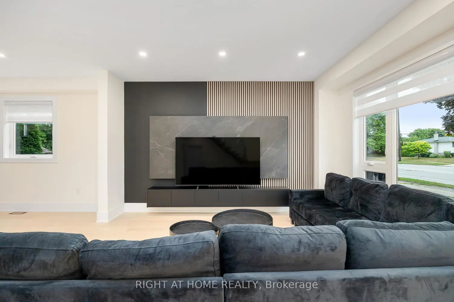 Additional image 5 of 584 Walkers Line