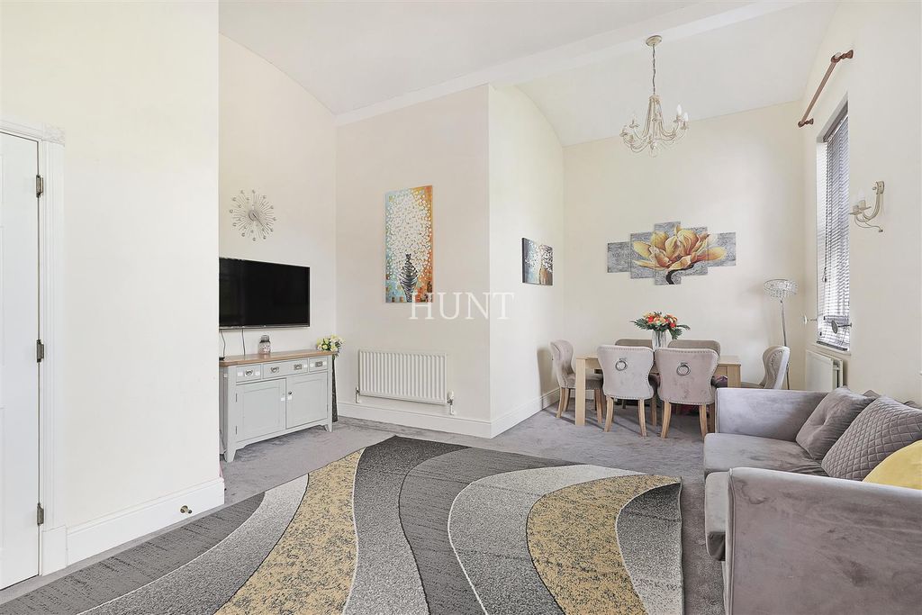 Additional image 13 of 2 bed flat for saleSutherland House, Repton Park, Woodford Green IG8