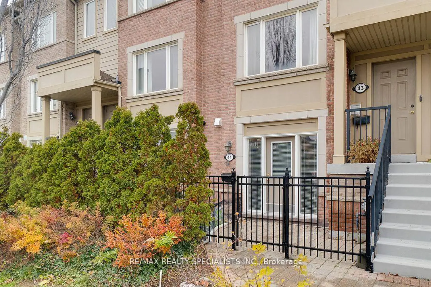 4985 Southampton Drive 44