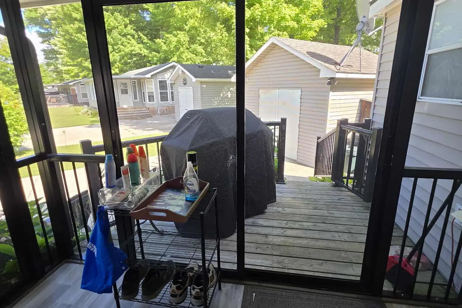 Additional image 3 of 9338 West Ipperwash Road Jj22