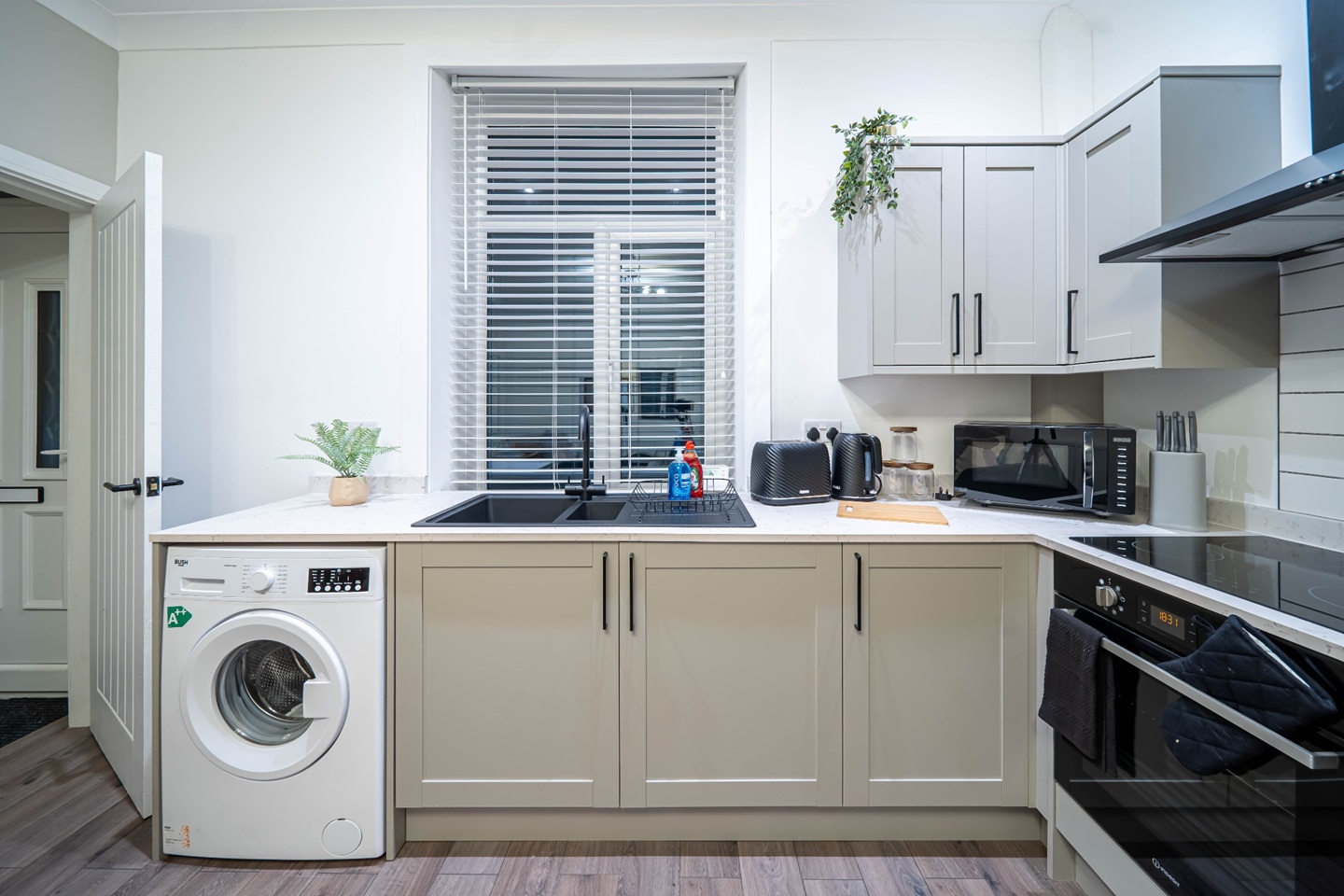 Additional image 3 of 1 Bed Terraced House, Asquith Avenue, LS27, N1 7GU