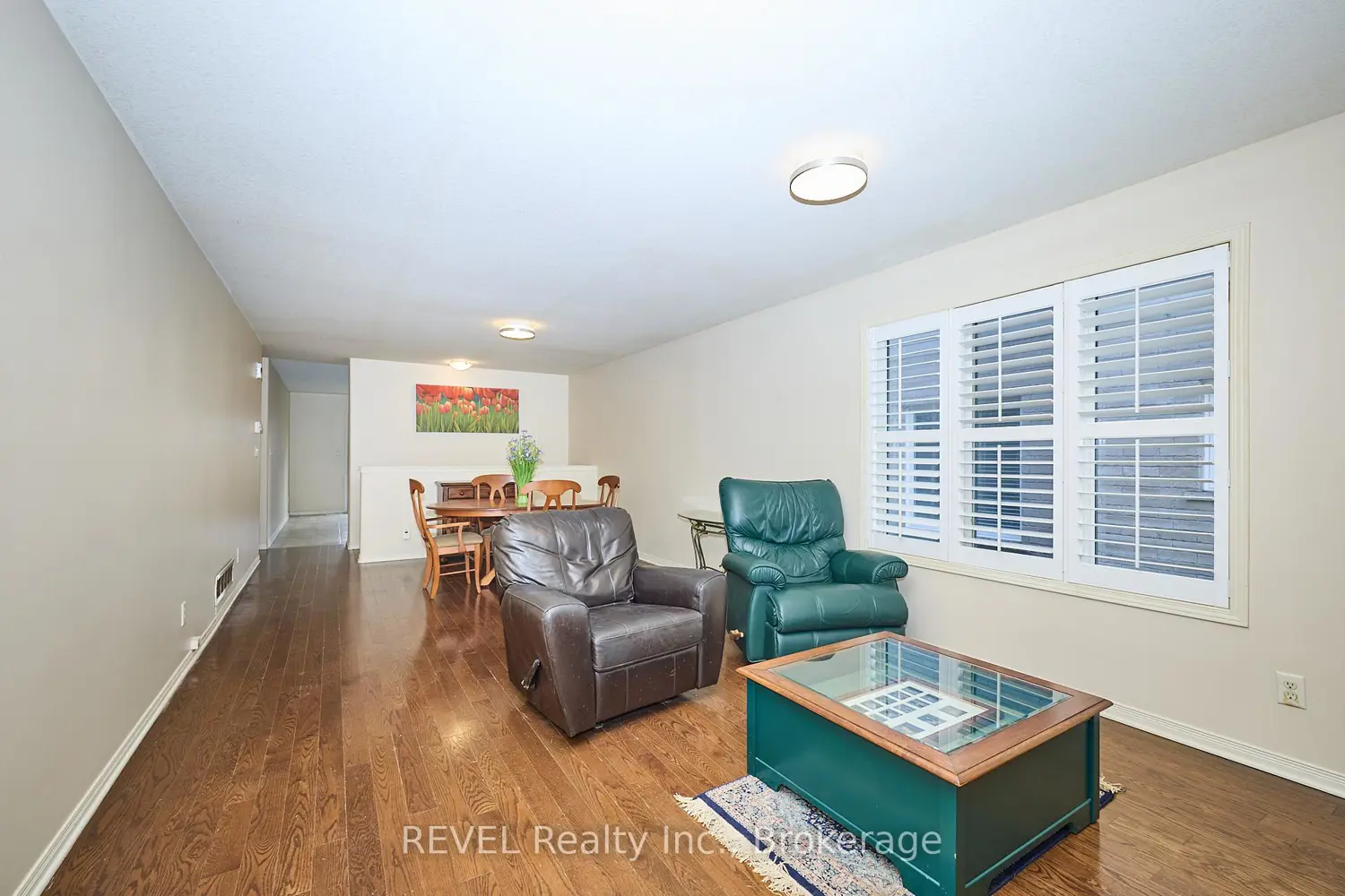 104 Tuliptree Road photo 2
