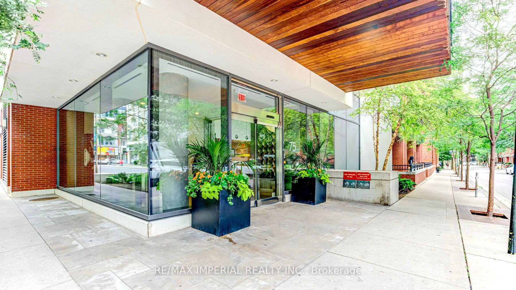 Additional image 3 of #602-75 St Nicholas Street, Toronto, ON, M4Y 1W8