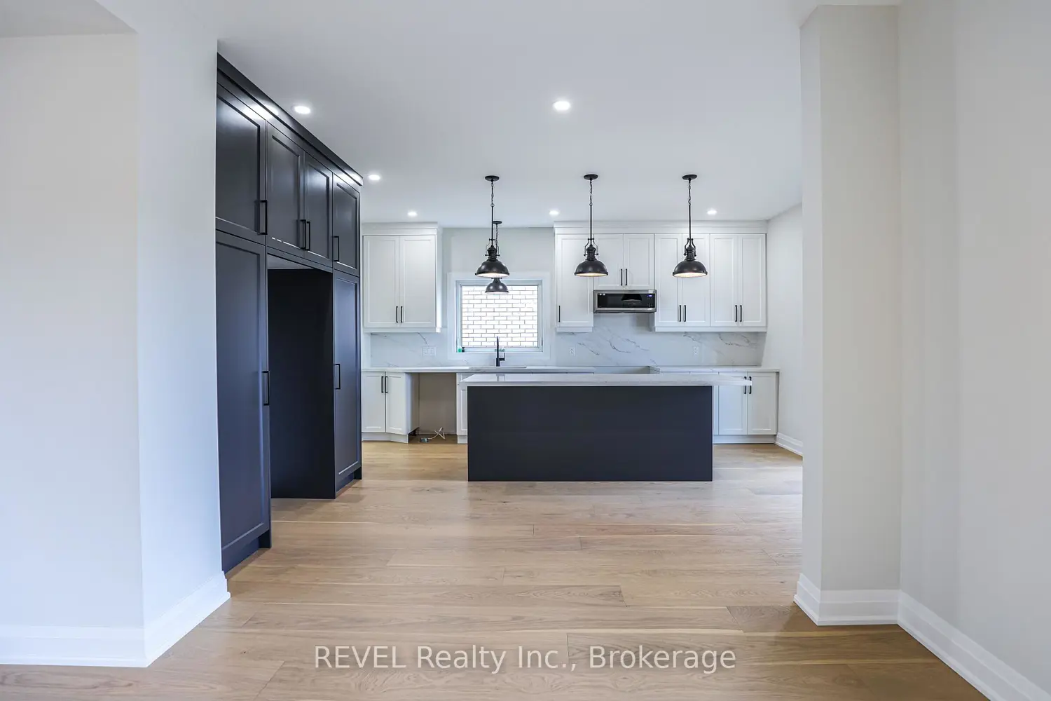 Additional image 6 of 111 Acacia Road