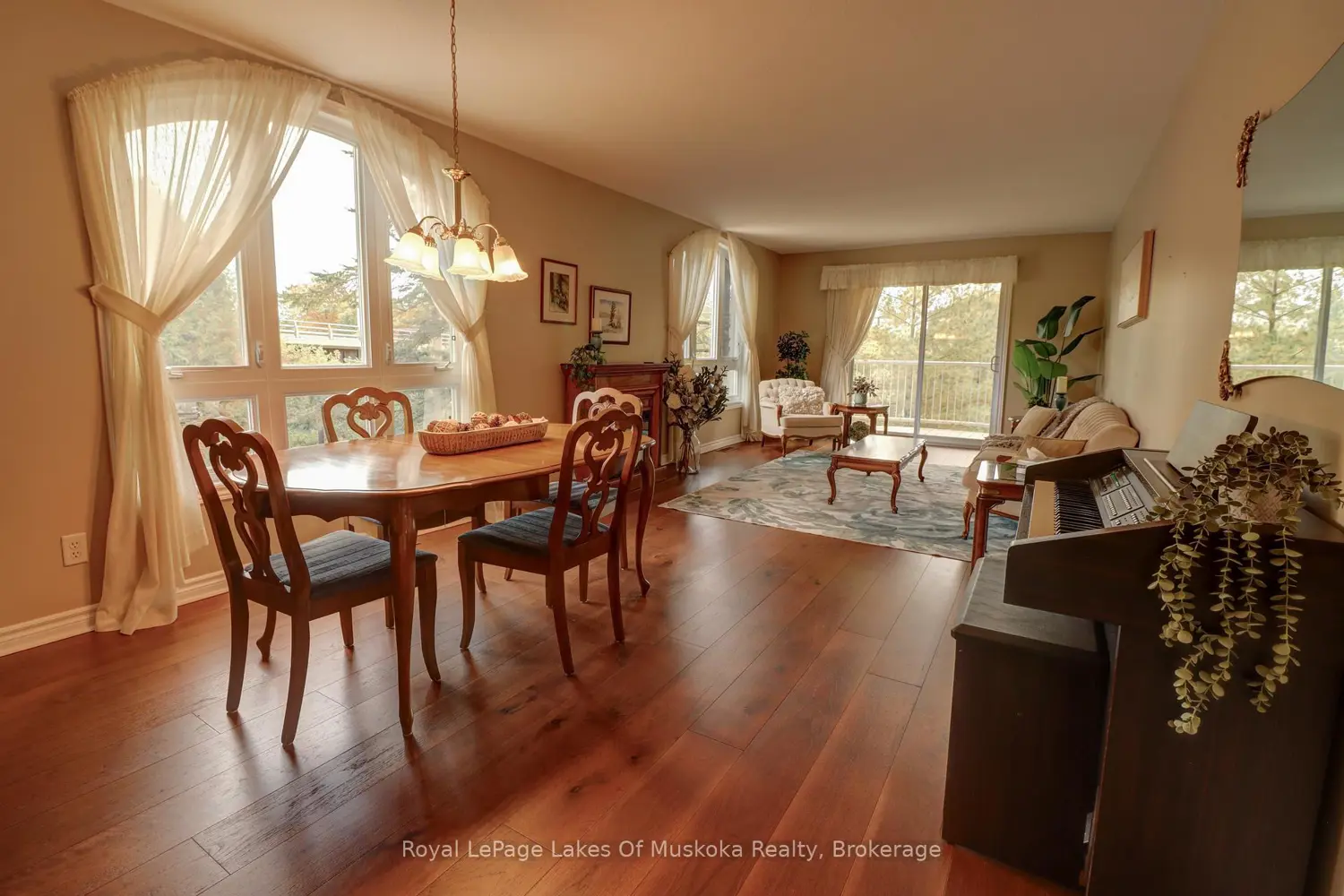 Additional image 6 of 31 Dairy Lane 106