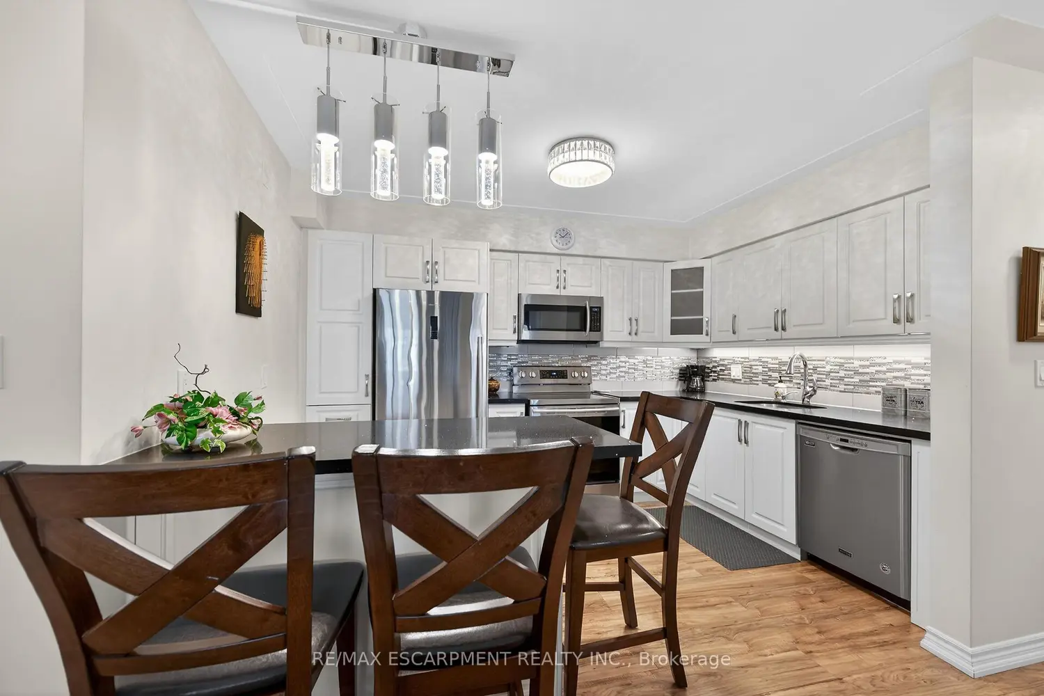 Additional image 8 of 8 Woodman Drive 601