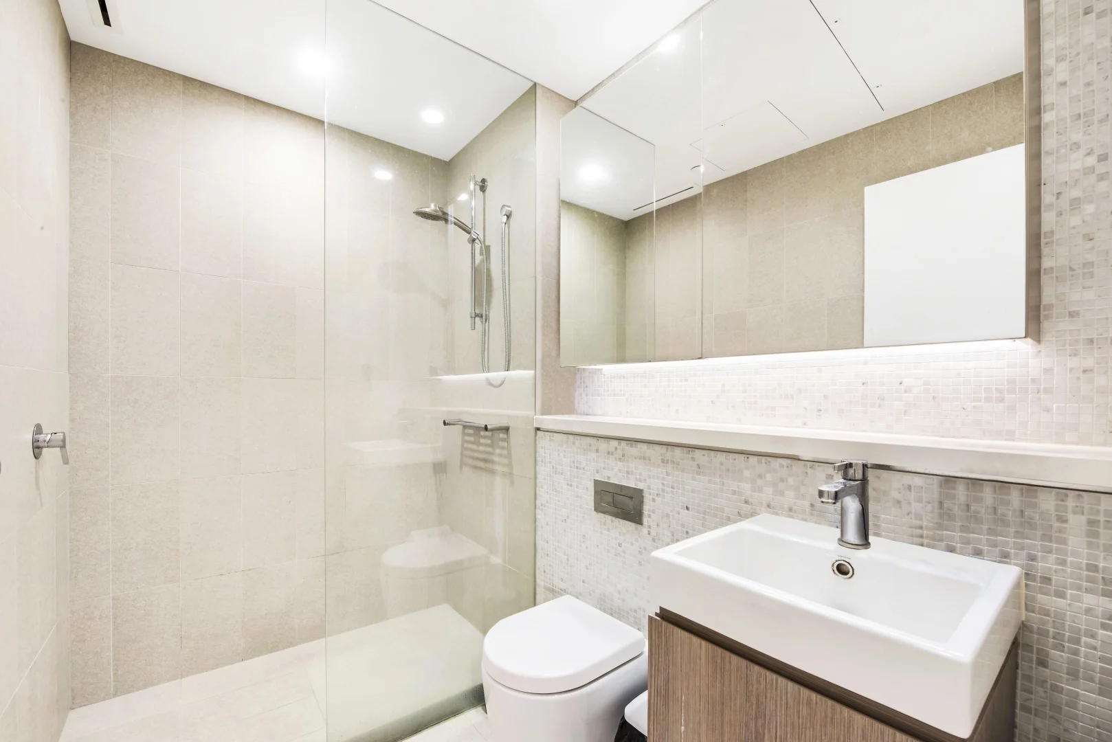 Additional image 5 of 301/225 Pacific Highway, North Sydney NSW 2060